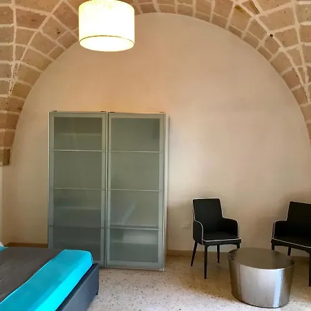לינה וארוחת בוקר Tenuta Agnusdei מנדוריה
