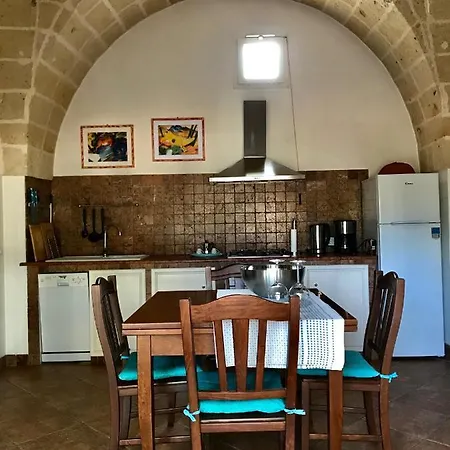לינה וארוחת בוקר Tenuta Agnusdei *